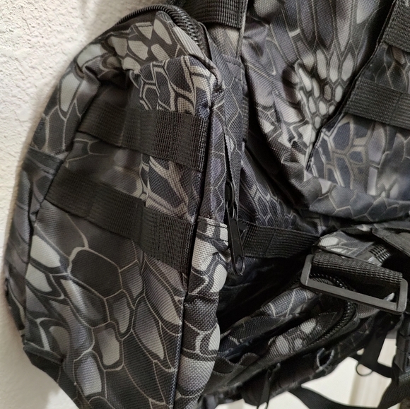 Unbranded Tactical Backpack (rack 2) - Picture 5 of 8